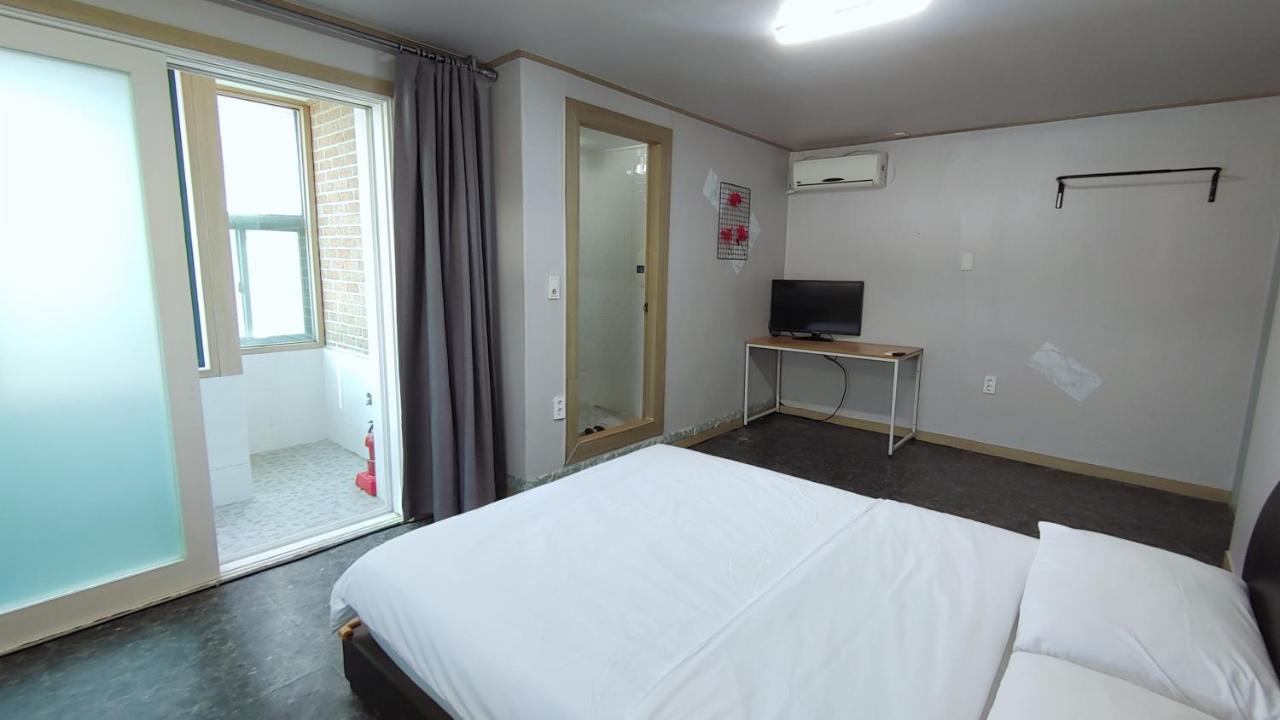 Hotel 1012 House Namsan à Séoul Extérieur photo