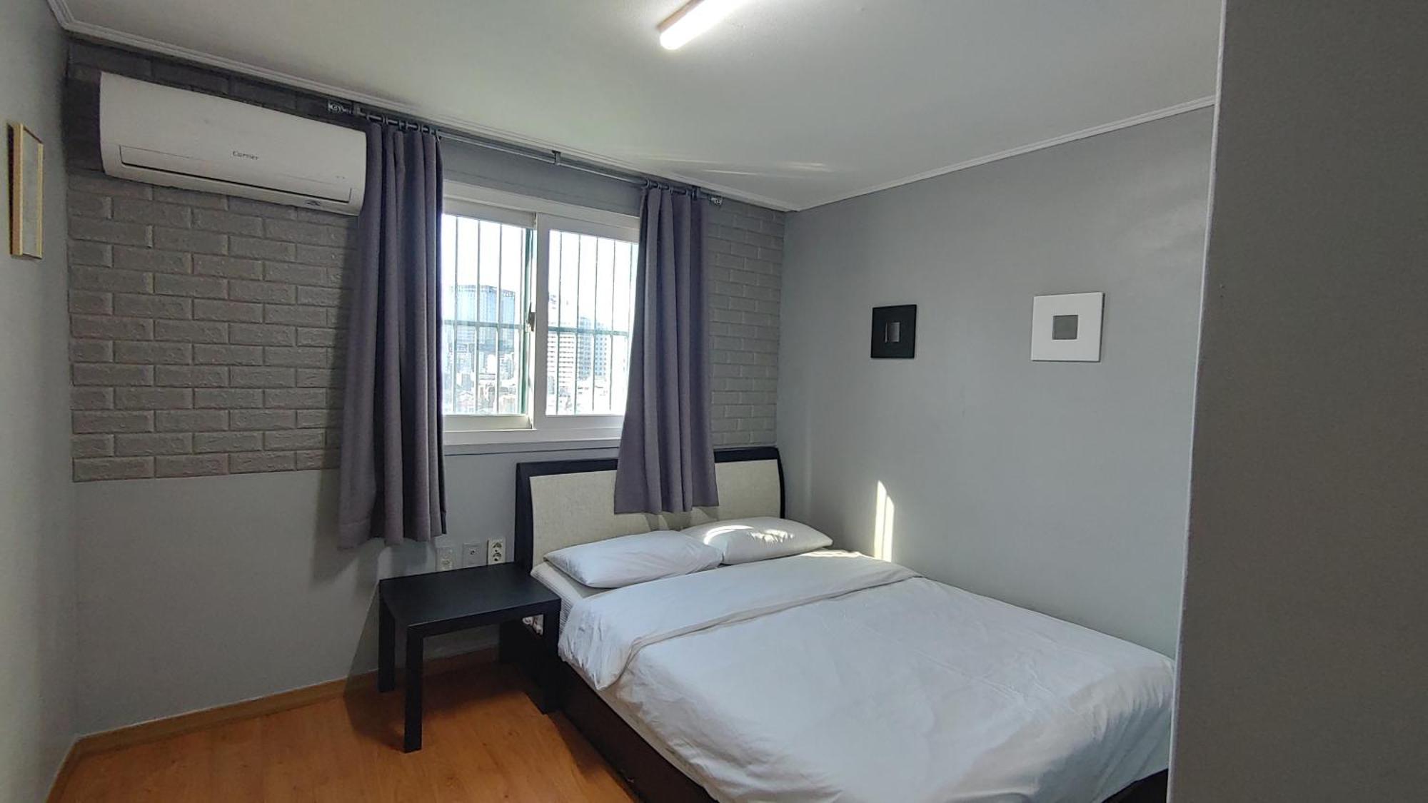Hotel 1012 House Namsan à Séoul Chambre photo