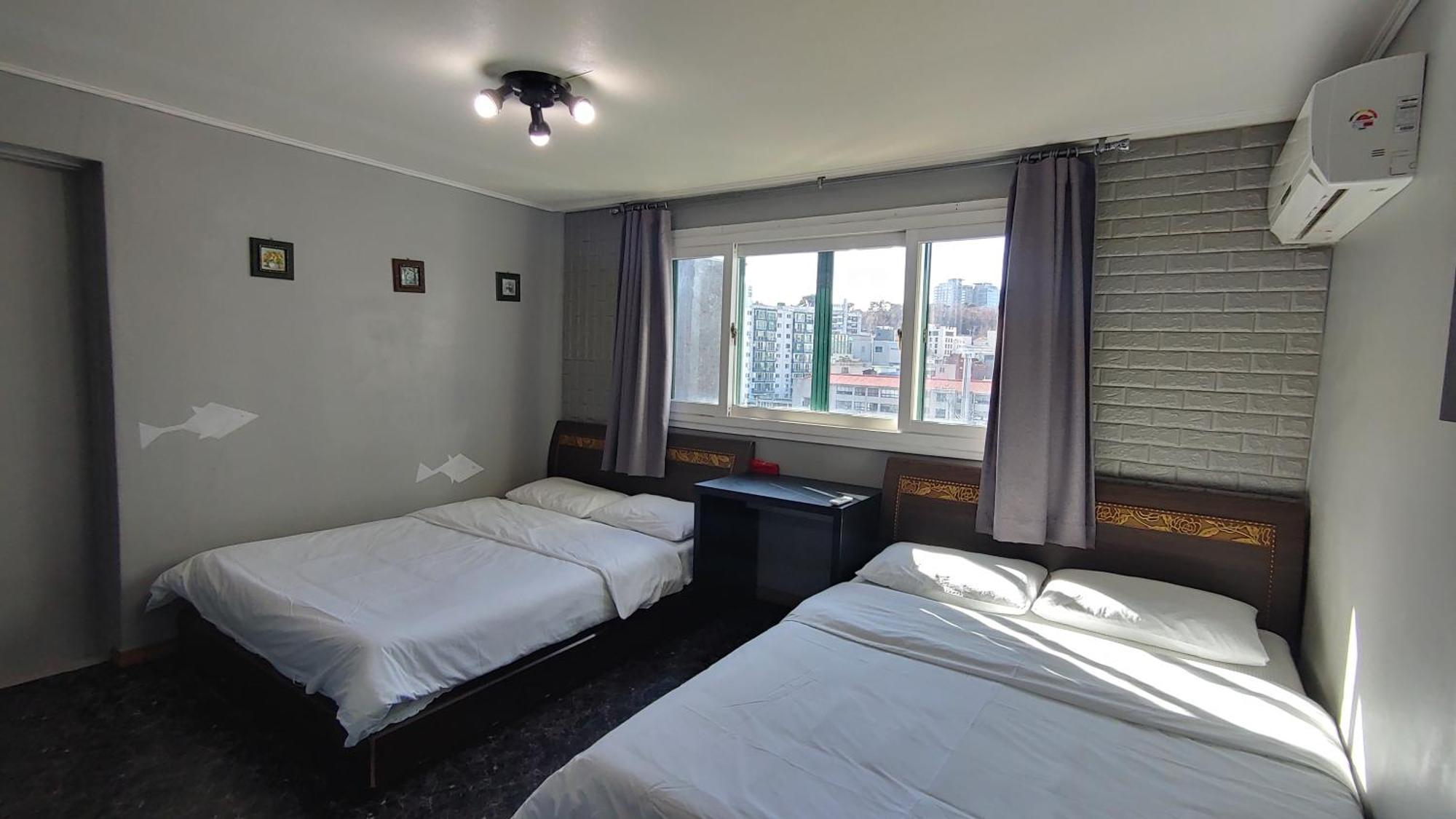 Hotel 1012 House Namsan à Séoul Chambre photo