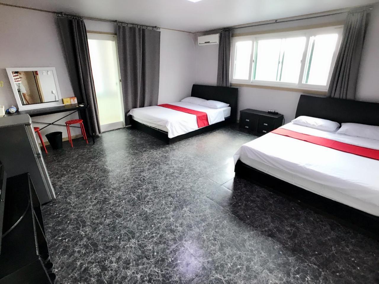 Hotel 1012 House Namsan à Séoul Extérieur photo